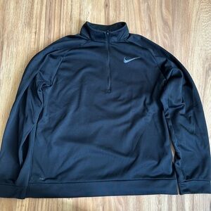 Black Men’s Nike Dri-Fit Pullover Large